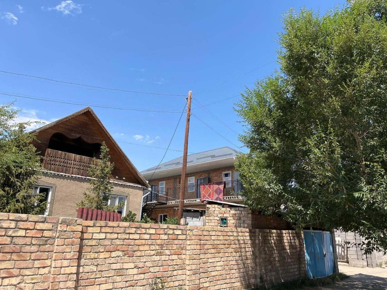 "Bilim" Guest House Tamchy Exterior photo